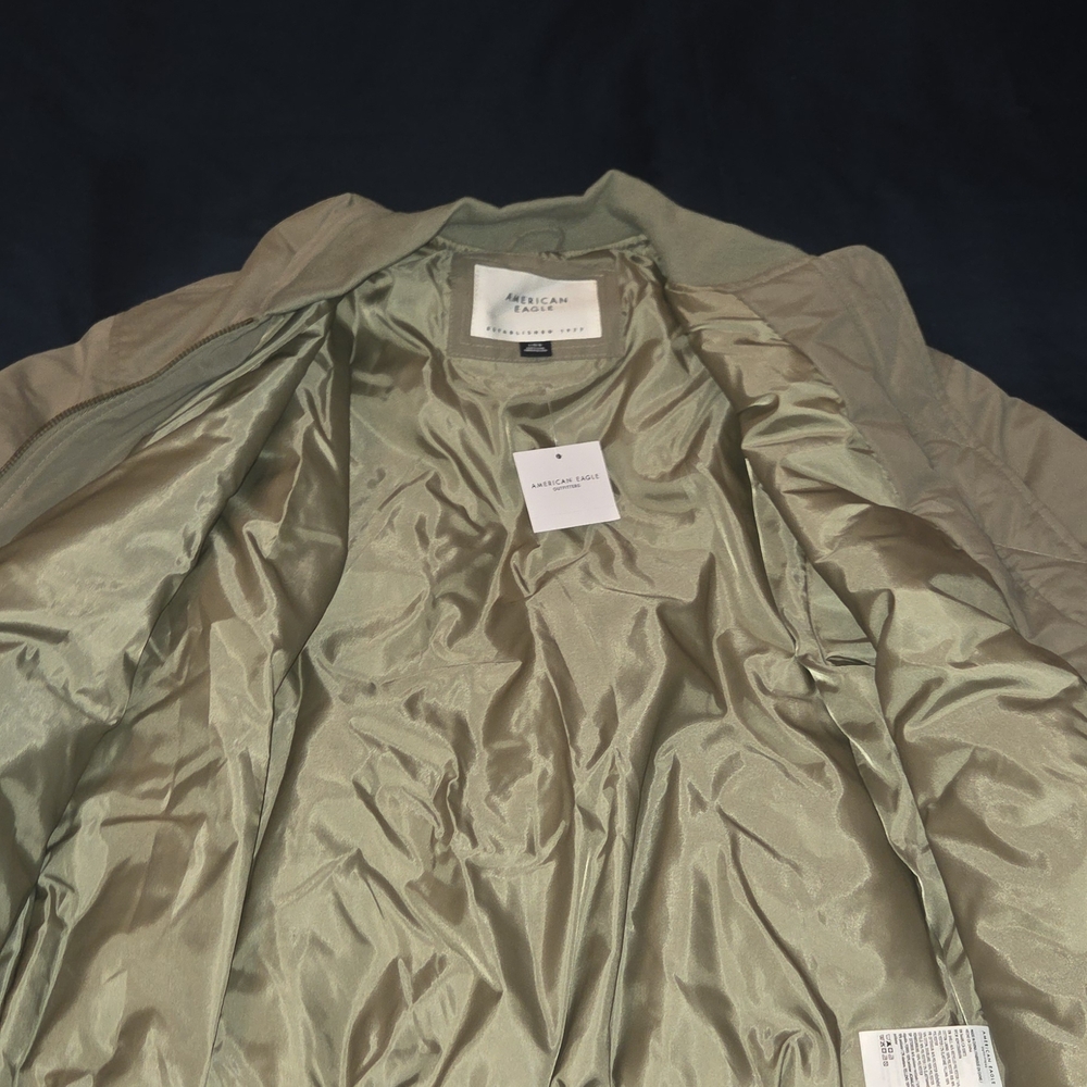 American Eagle Outfitters Green Bomber Jacket Sz L - Picture 2 of 4